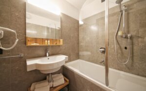 hotel planibel badkamer