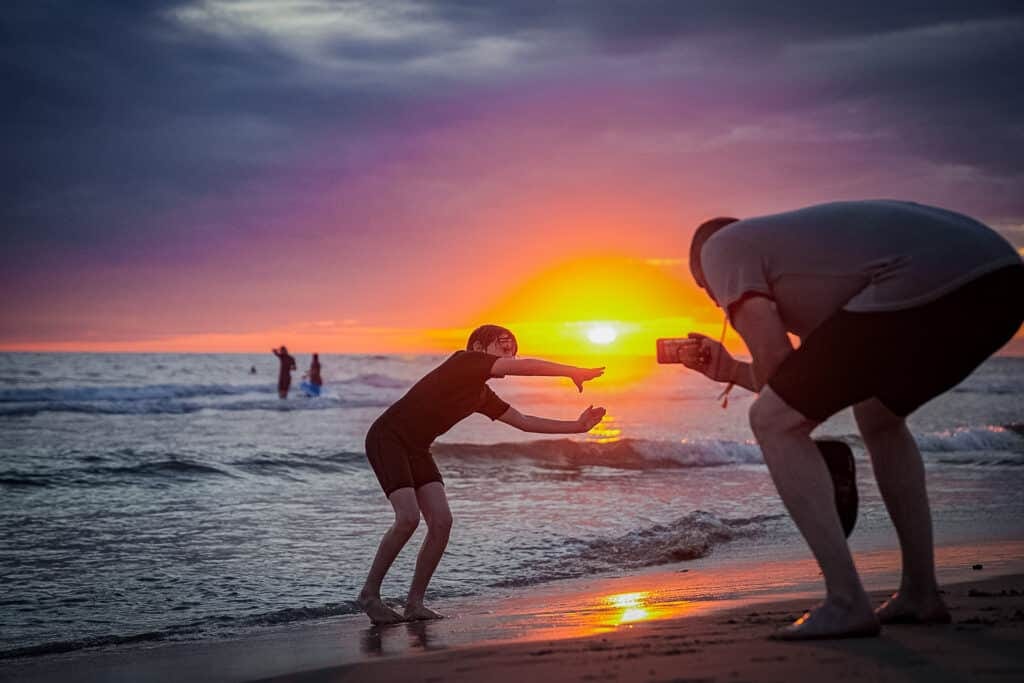 zonsondergang op strand