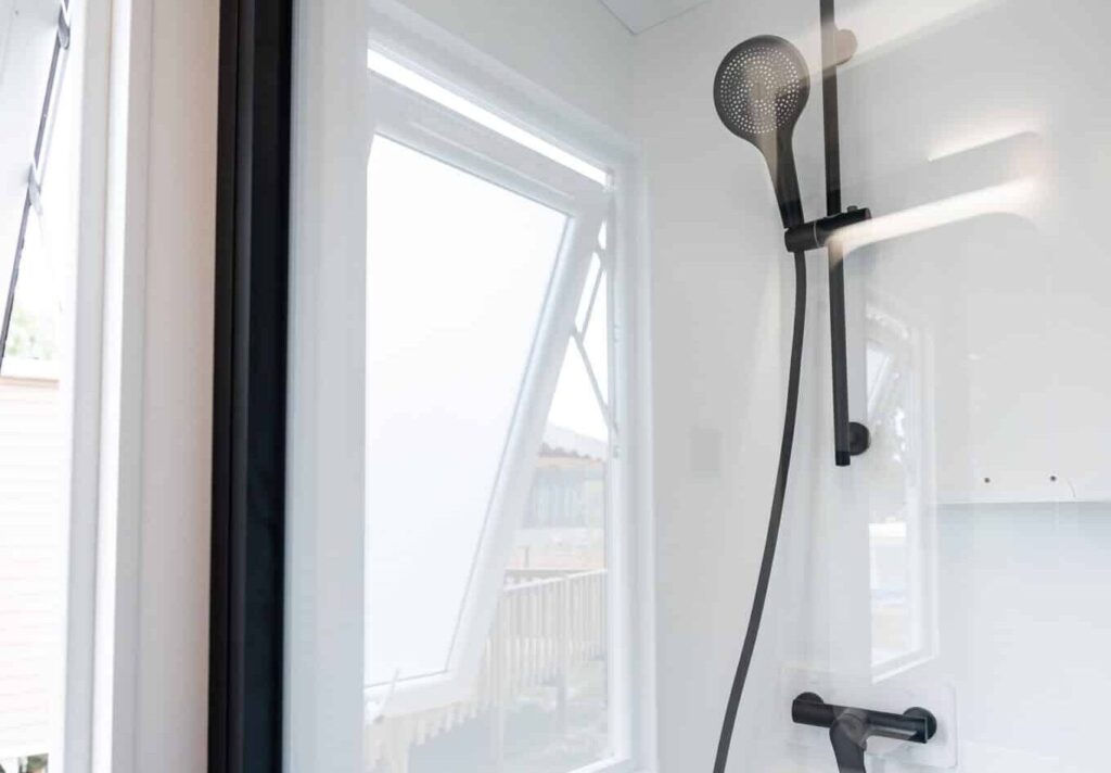 deluxe bungalow douche