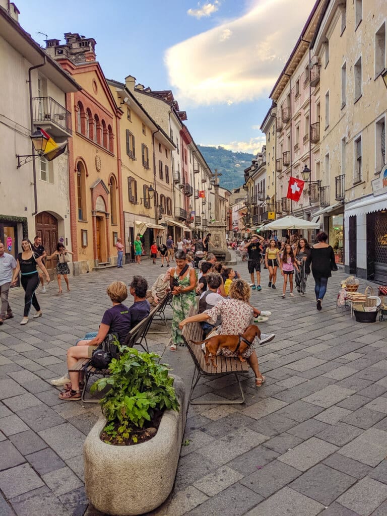 aosta-italy-main-street-walking